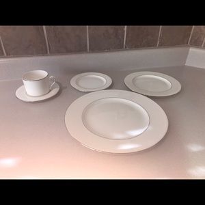 Tribeca Lenox 5 piece China set